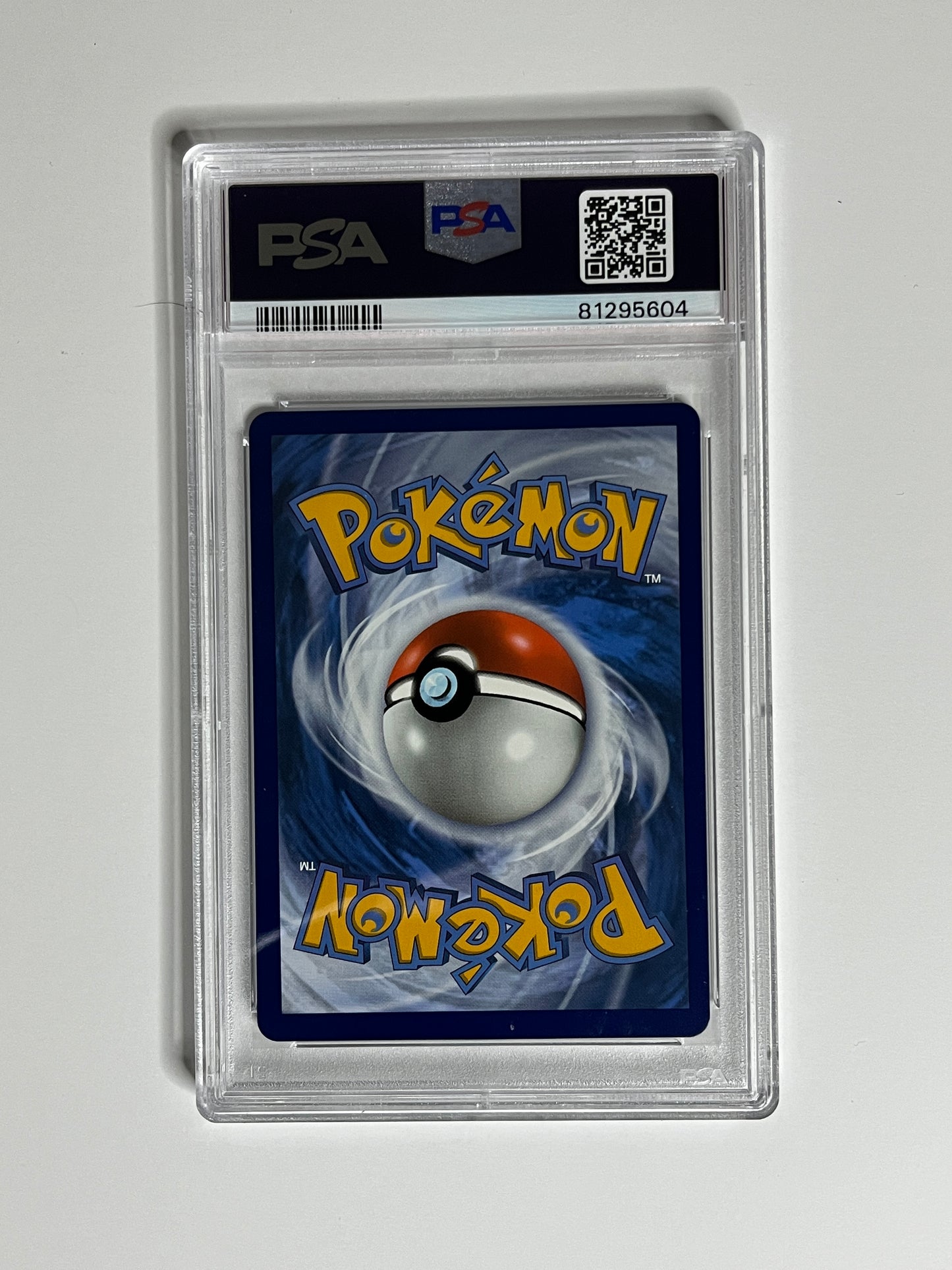 2021 Pokémon SWSH Full Art Honey #192 Chilling Reign PSA 8